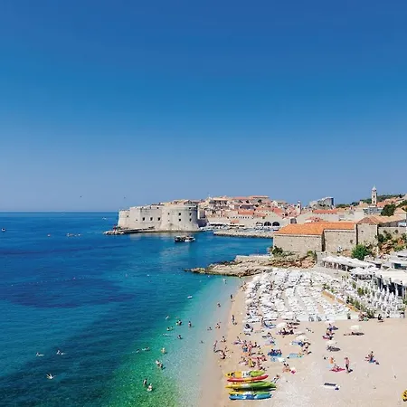 펜션 One-bedroom In 슬라노