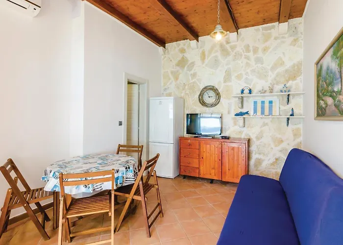 One-bedroom In *